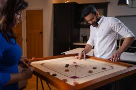 Carrom board