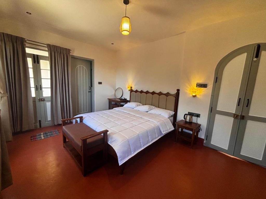 Suite room
